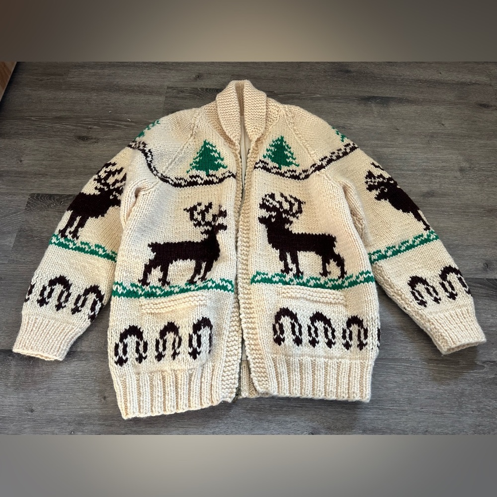 Vintage 100% wool cowichan deer sweater unisex
